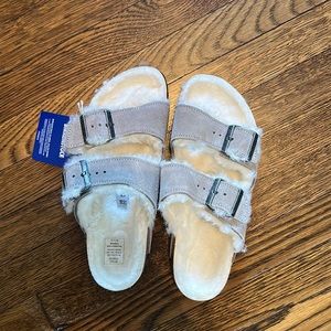 Birkenstock Arizona shearling stone coin